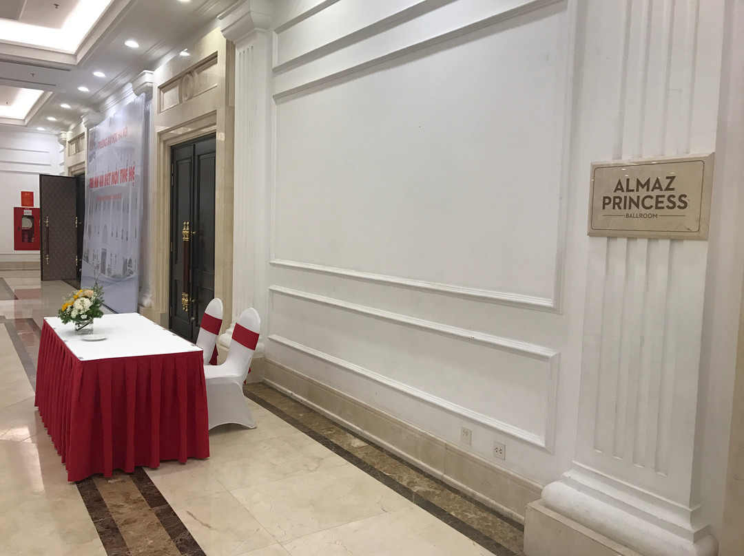 Almaz Center-河内必去景点