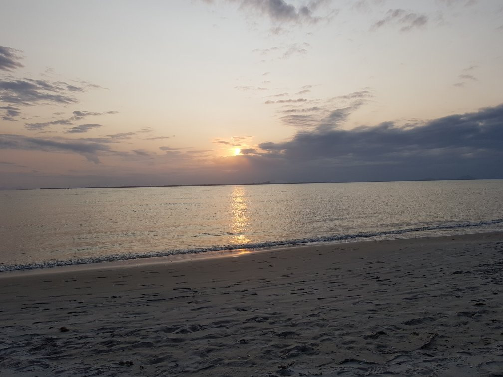 Limoeiro Beach-Ilha do Mel必去景点