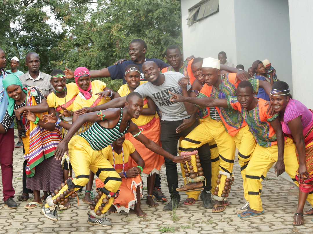 DARIUS TOURS-坎帕拉必去景点