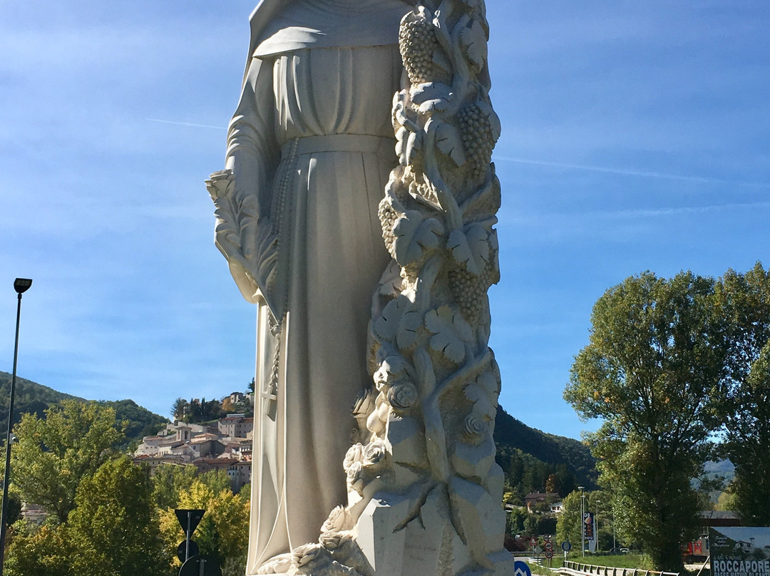 Statua Di Santa Rita景点图片