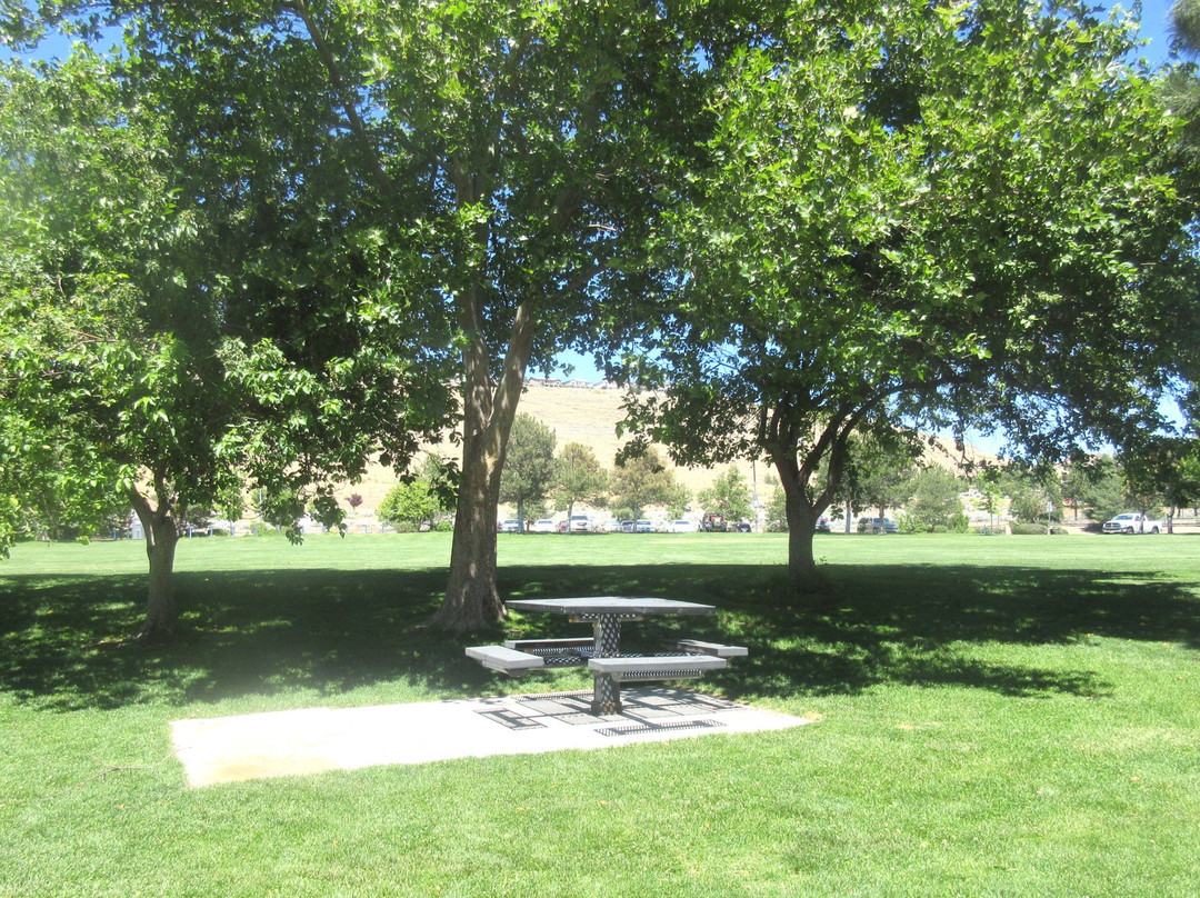 斯帕克斯旅游景点-Par Rah Park