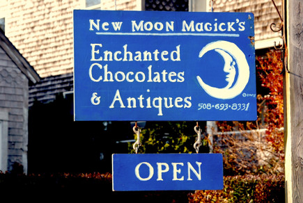 Enchanted Chocolates景点图片