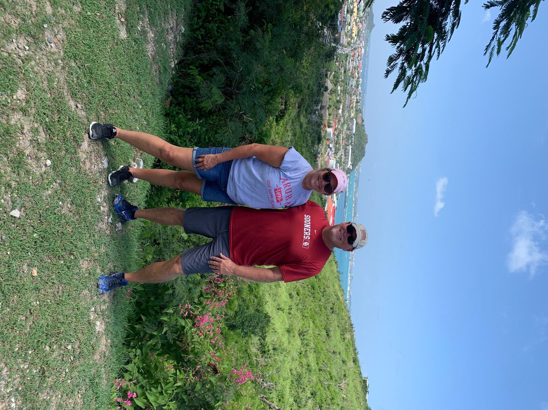 ATV Island-Pointe Blanche必去景点