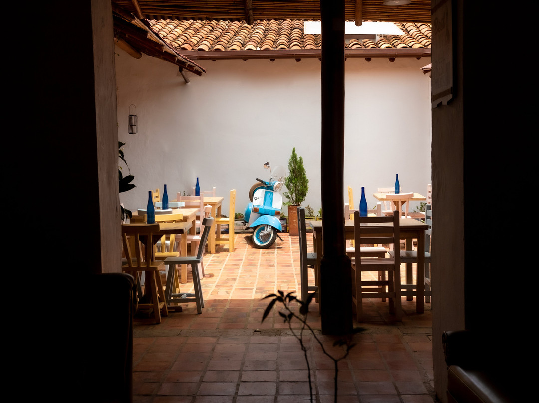 Clementine Hostal主图