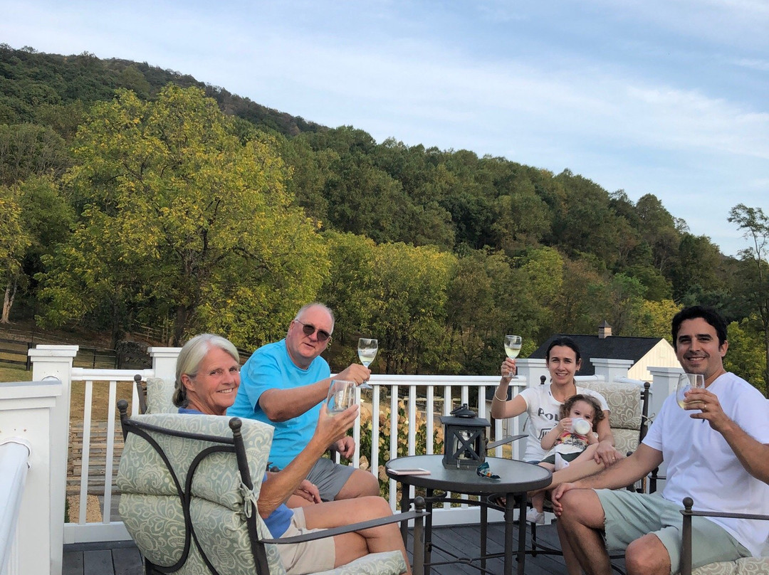 Black Dog Farm at Mount Welby主图