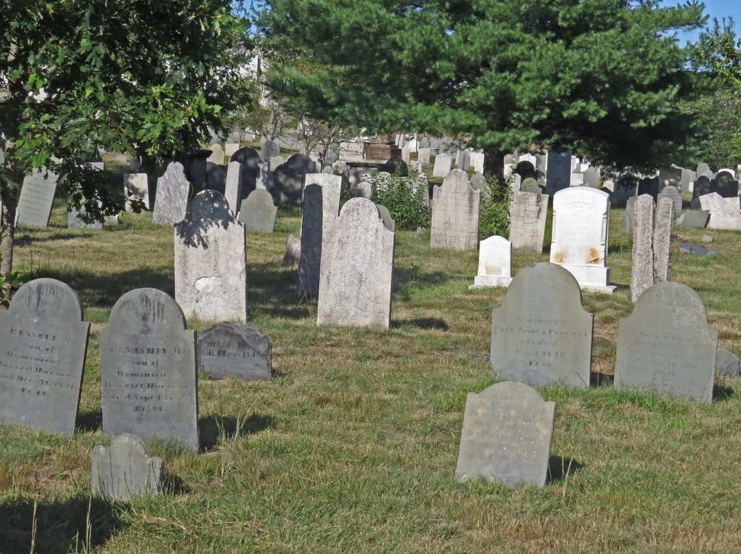 Eastern Cemetery景点图片