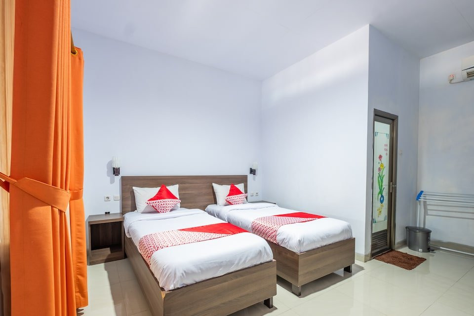 杜鹃花酒店咖啡厅主图