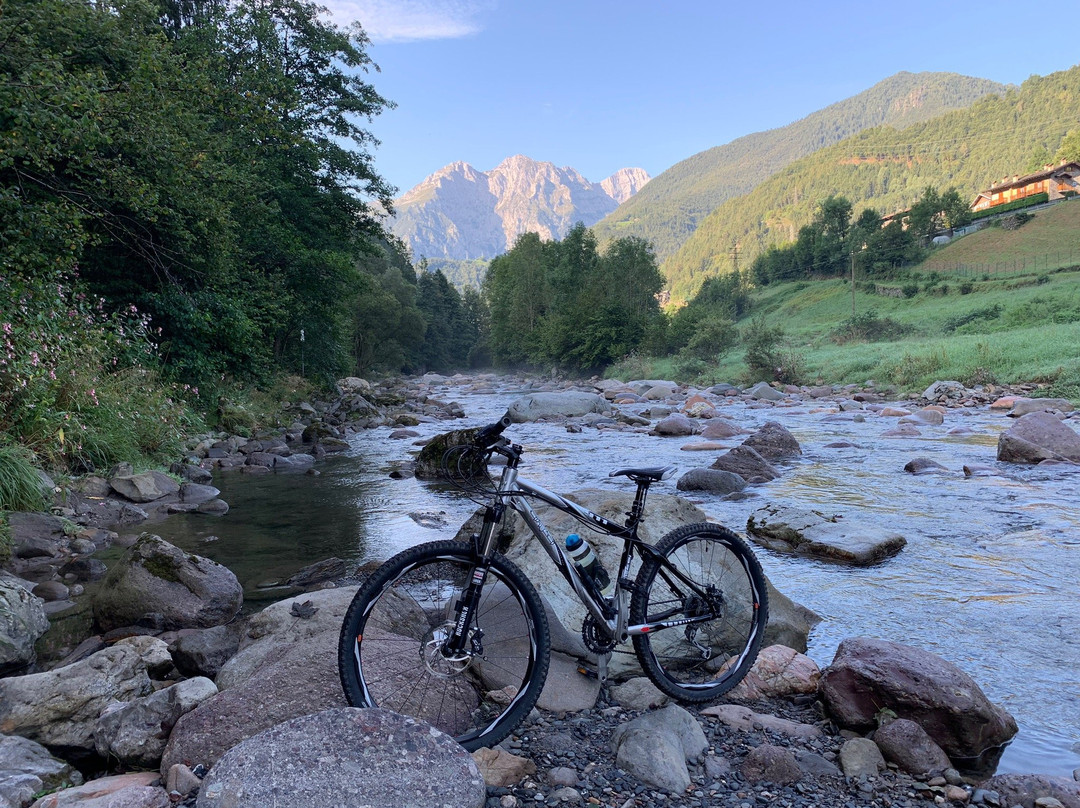 Ciclabile Alta Val Seriana-Gromo必去景点