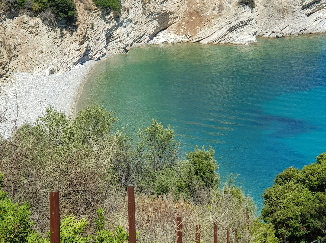 Paralia Vali景点图片