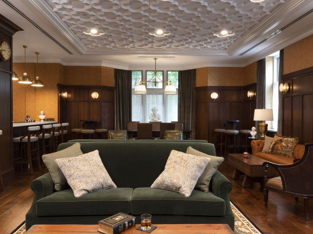 The Charles F. Knight Executive Education & Conference Center主图