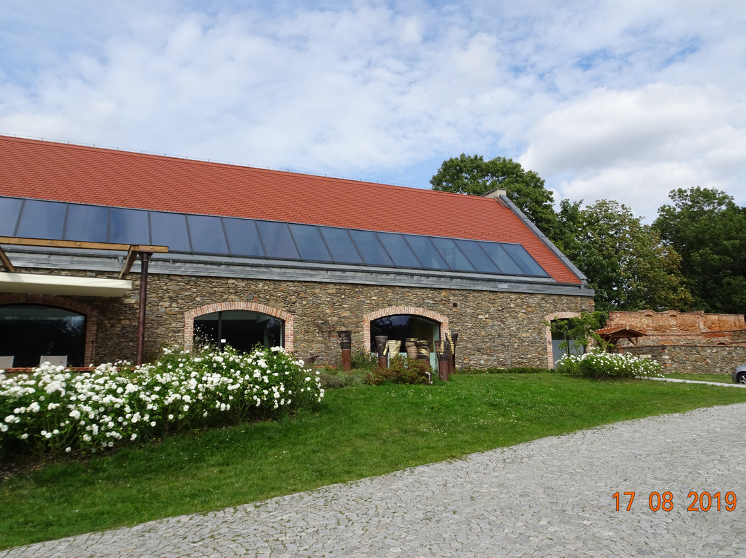 Uroczysko Siedmiu Stawow Luxury Hotel主图