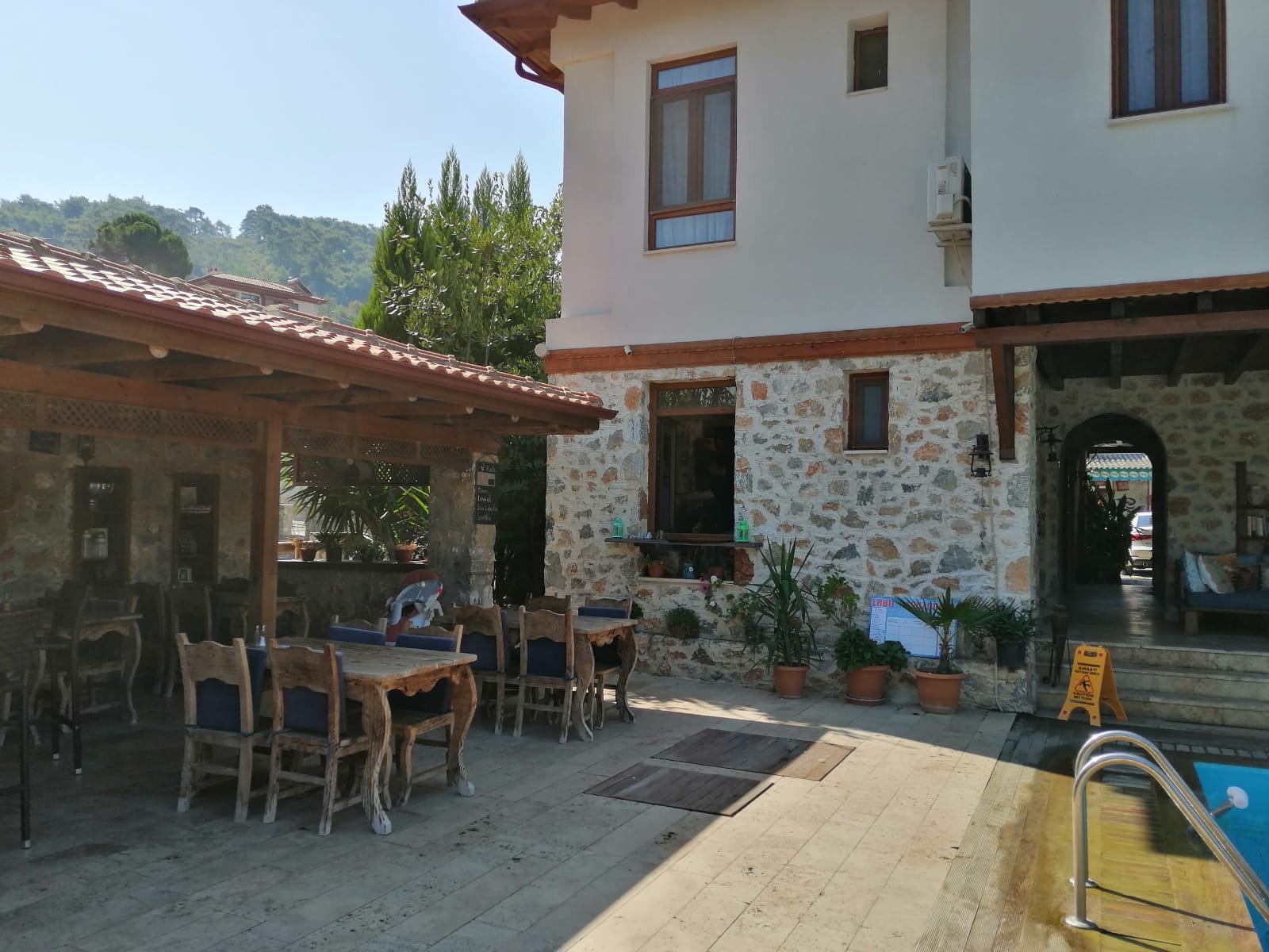 Ucurtma Hotel-官方