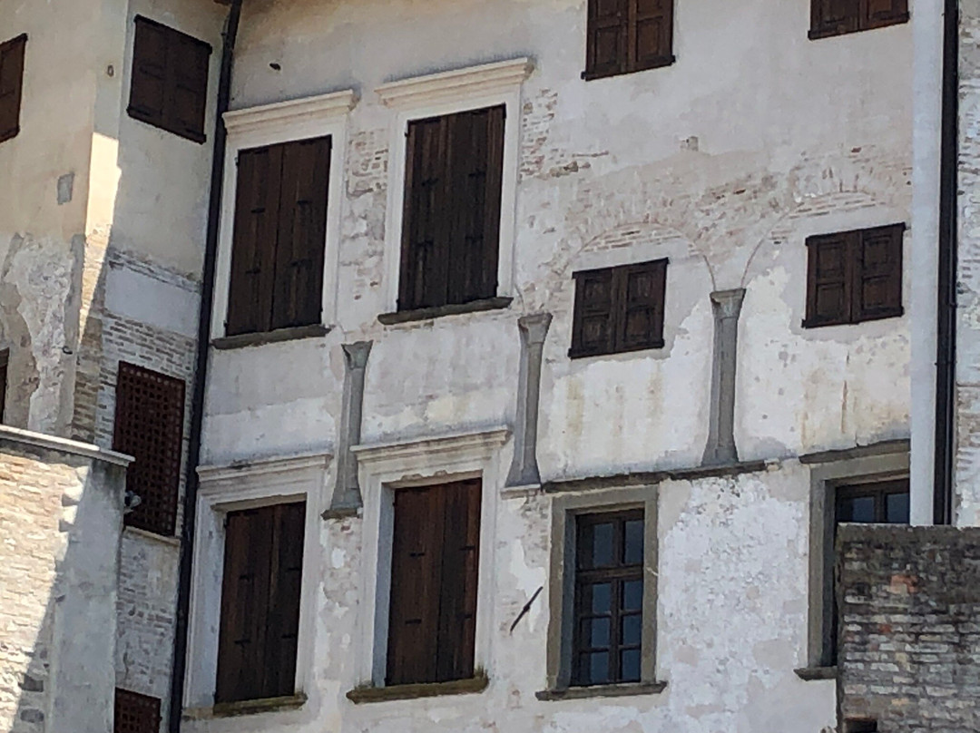 Piazza Castello景点图片
