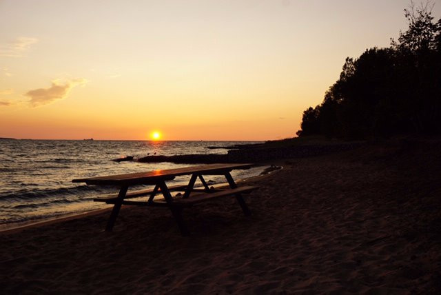 Pointe Des Chenes Beach景点图片