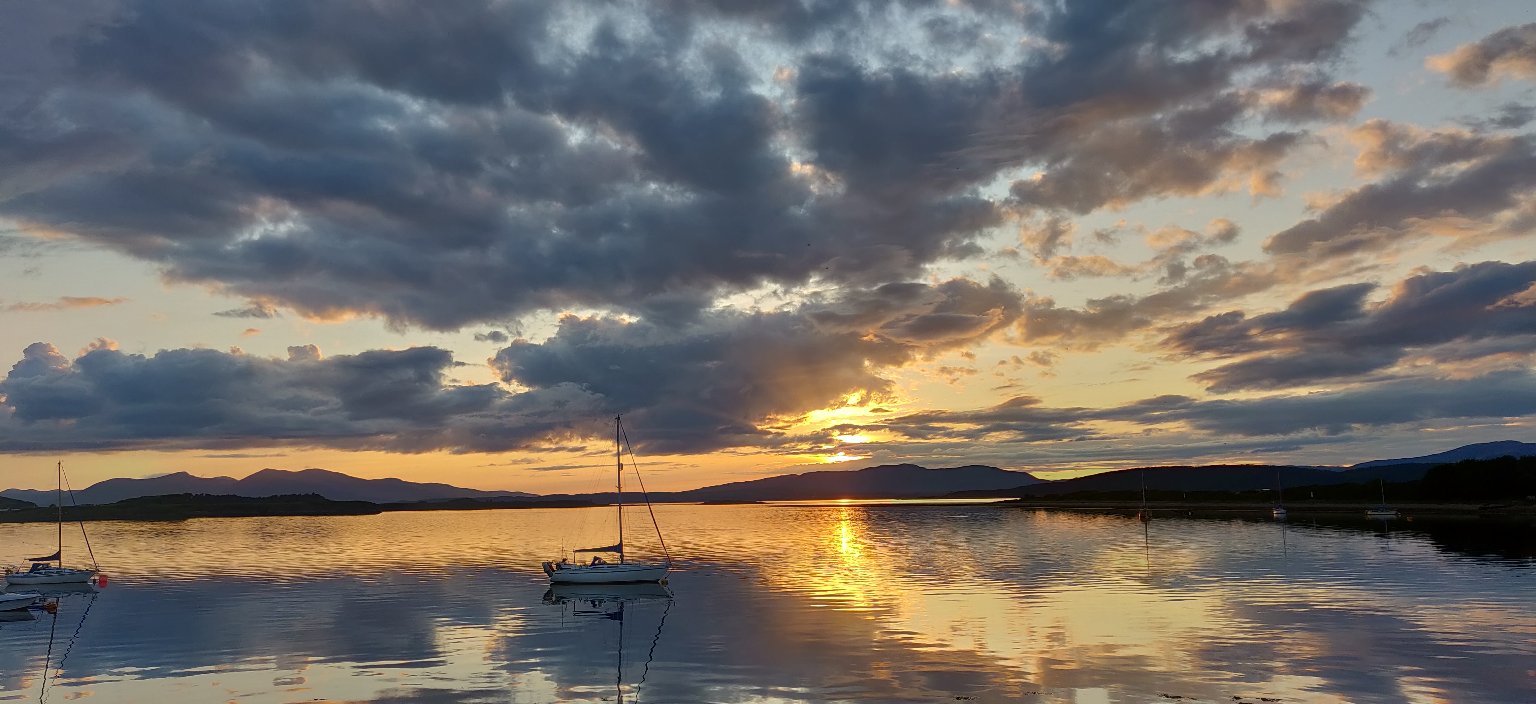 Strumhor-官方