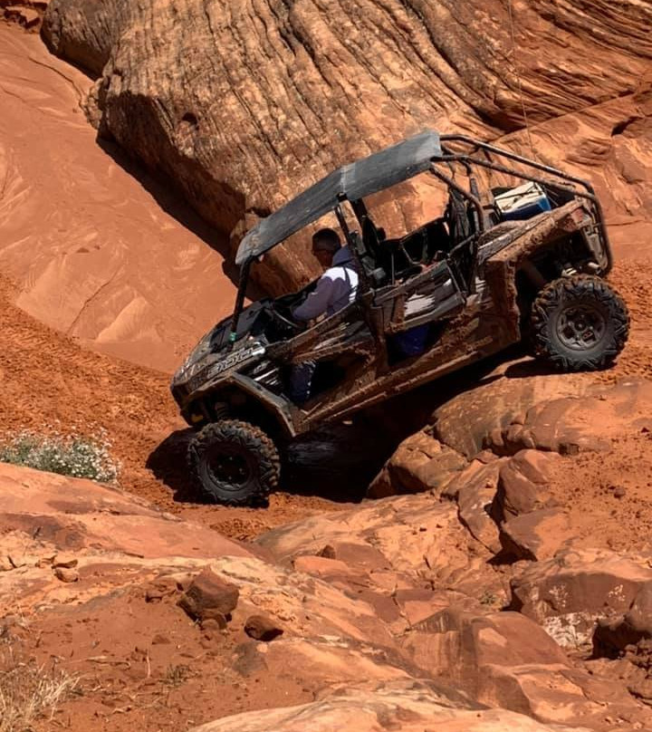 Southern Utah Adventure Center-哈里肯必去景点