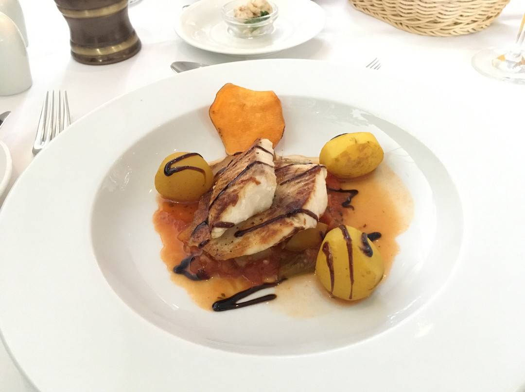 坦霍夫旅游酒店主图