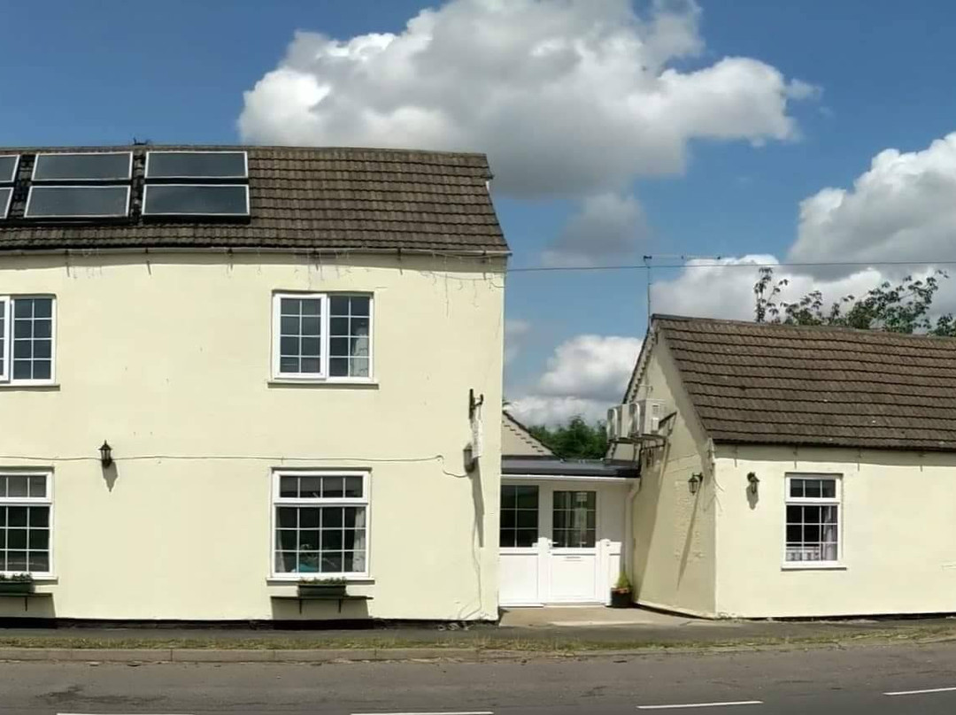 The Blackbirds主图