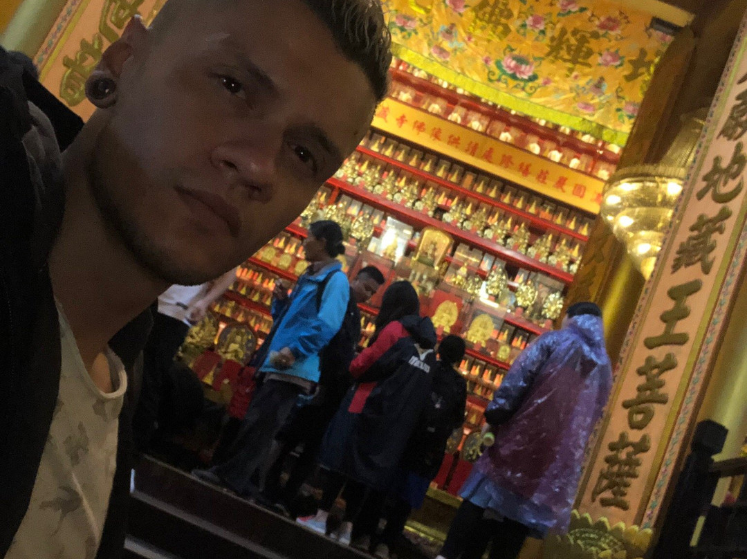 华藏寺-峨眉山市必去景点