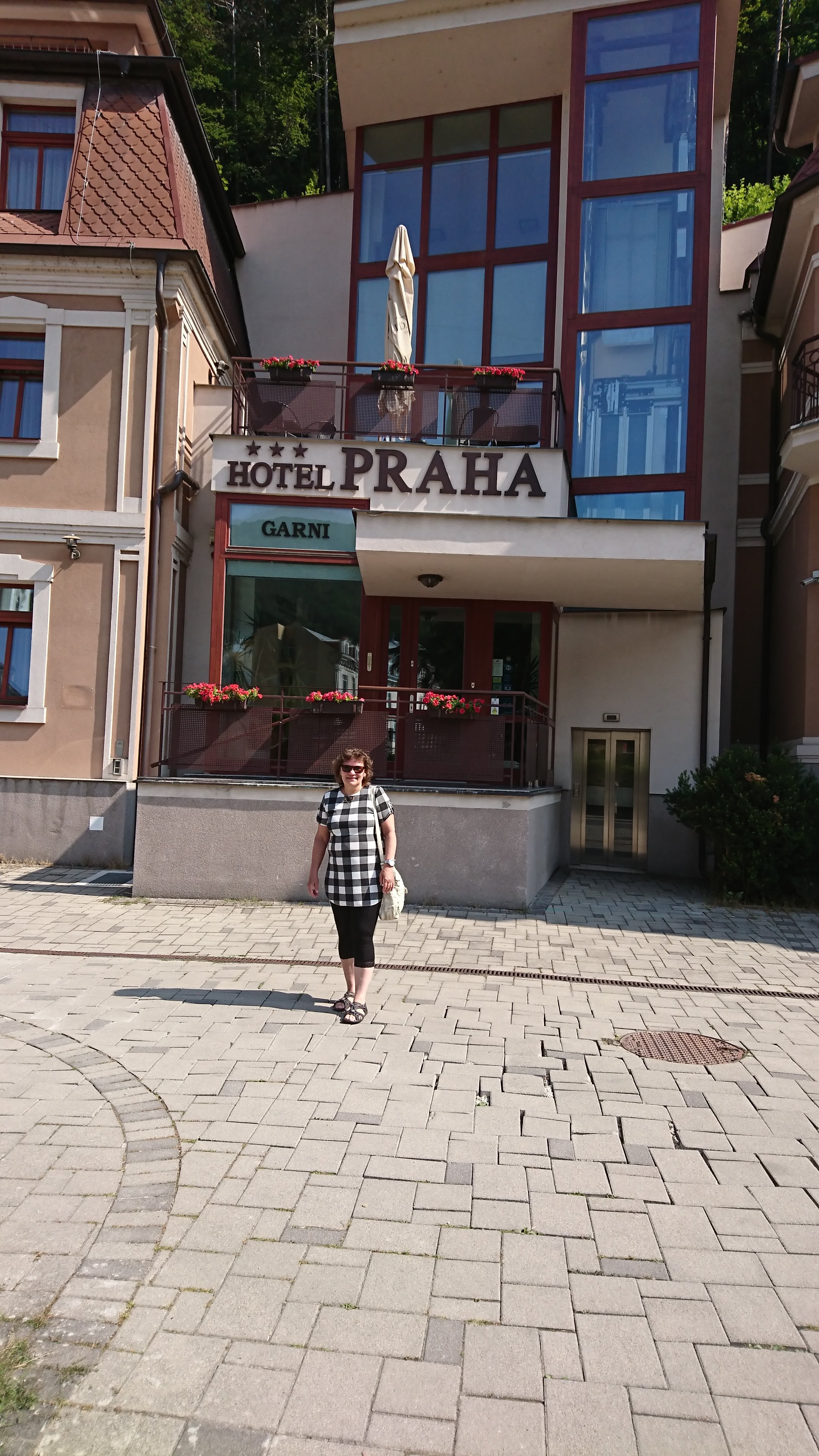 Garni Hotel Praha-官方