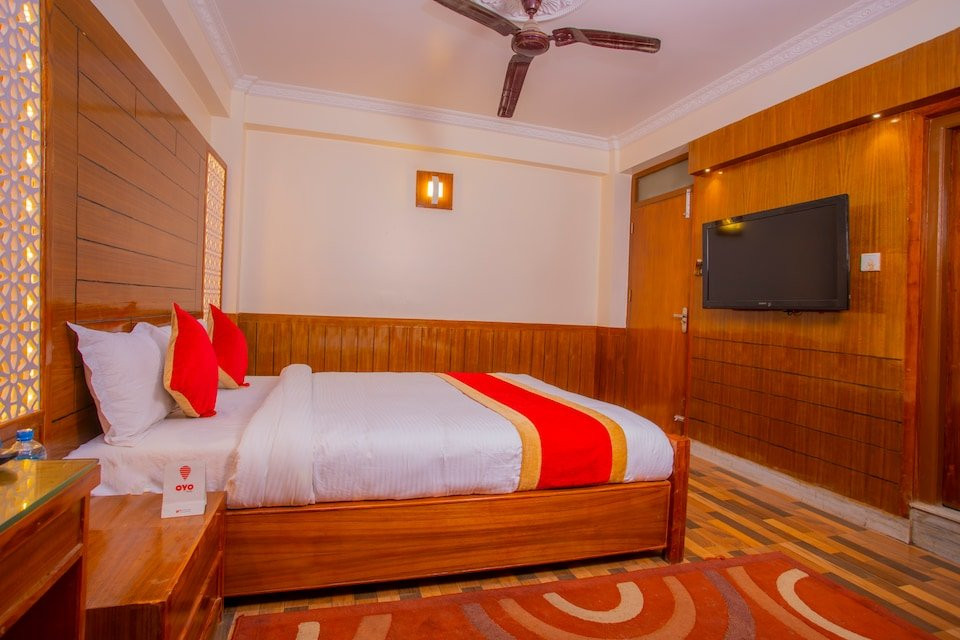 304 玛那玛酒店主图