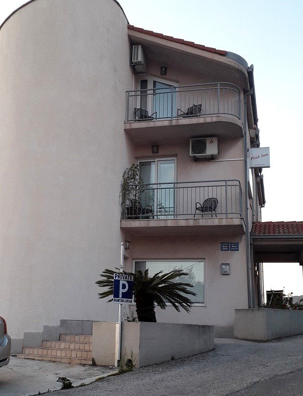 Pink Inn主图