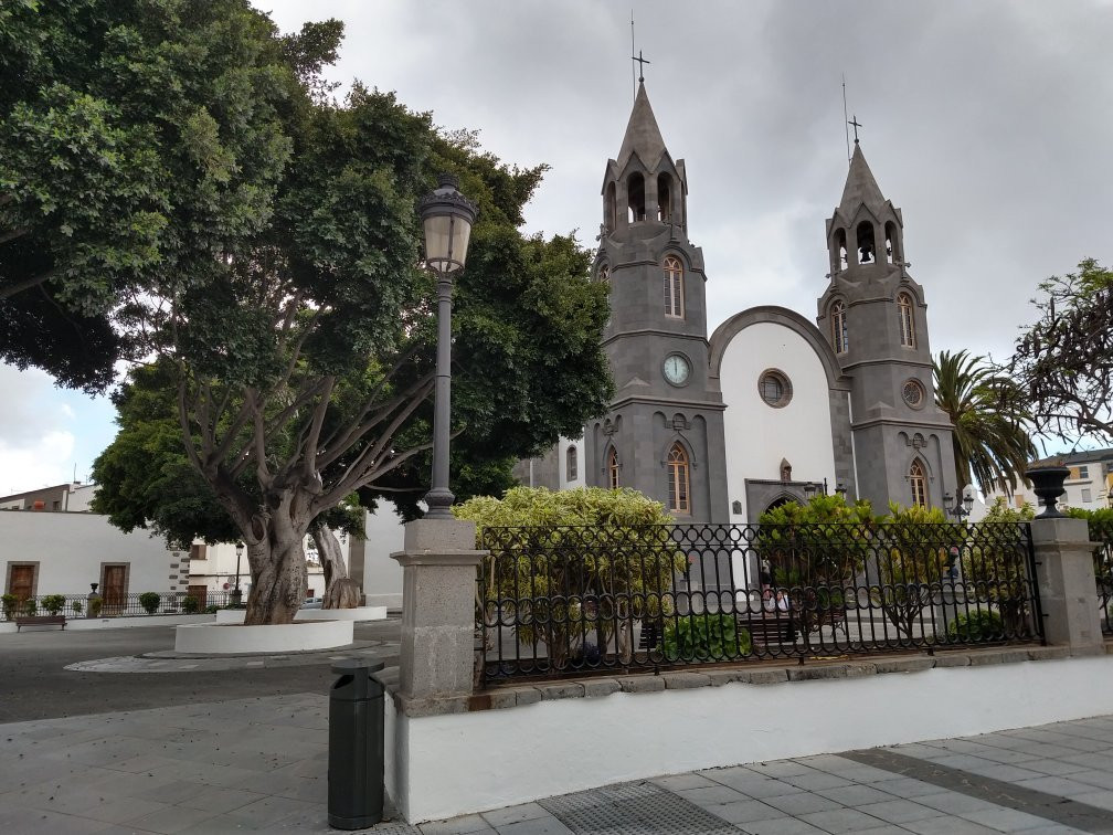 Basilica de San Juan Bautista景点图片