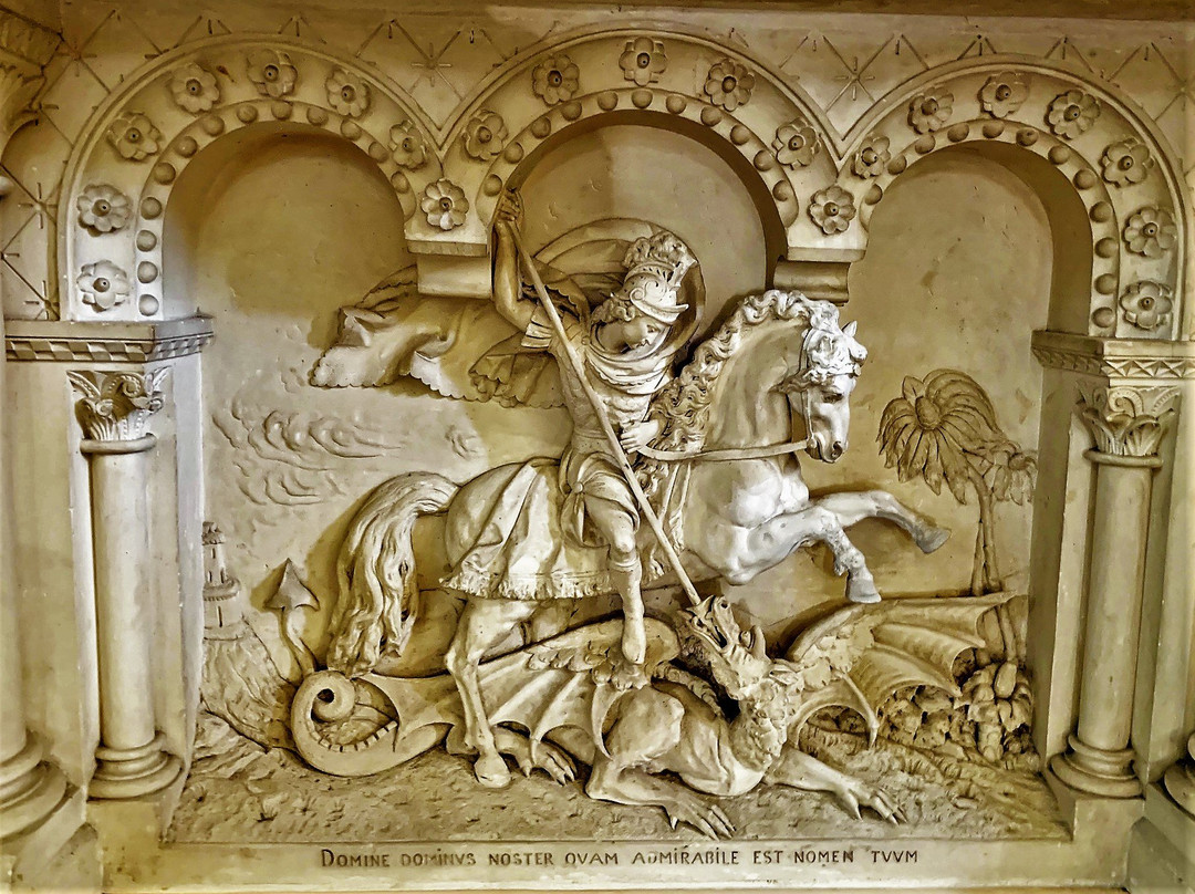Eglise Saint-Georges-Saint-Georges-les-Baillargeaux必去景点