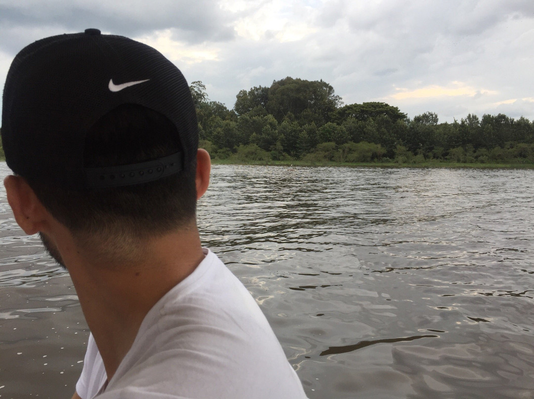 Hippo watching on Lake Awassa景点图片