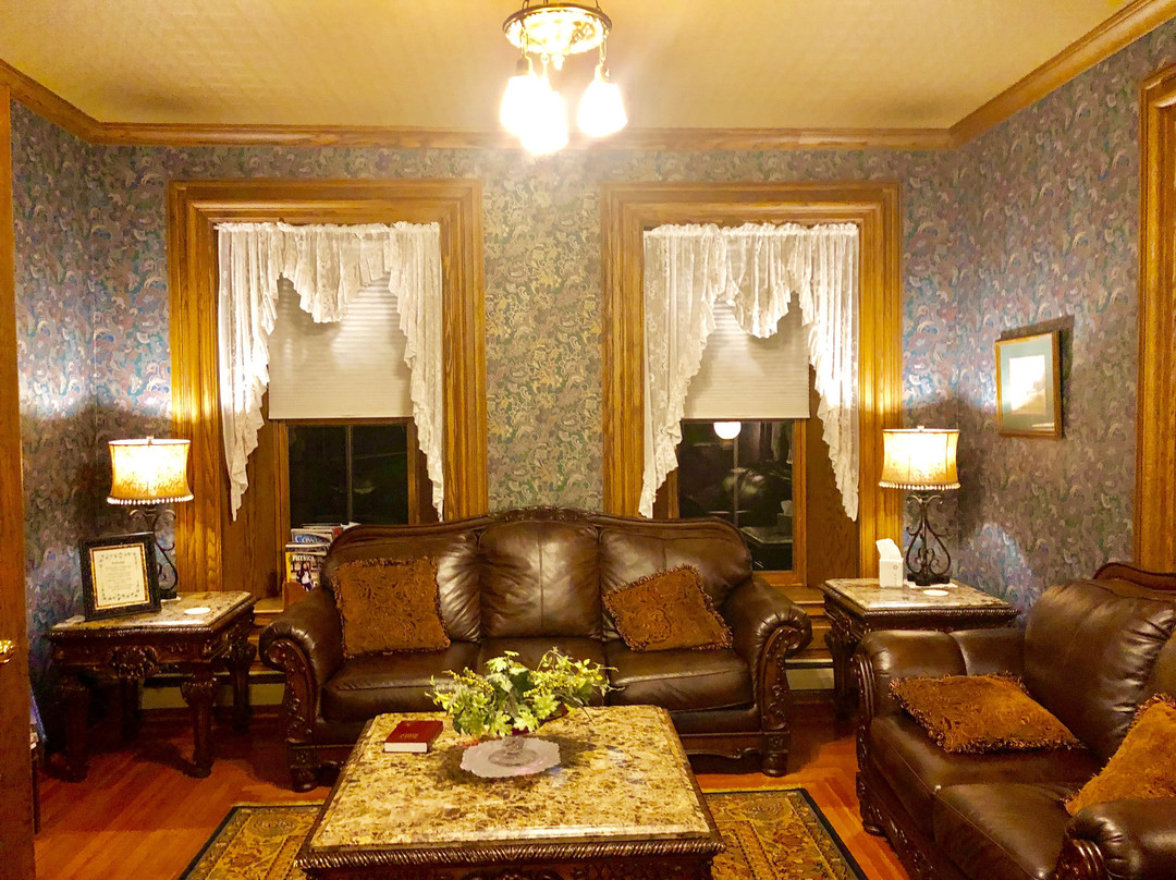 Clover Cliff Ranch Bed and Breakfast主图