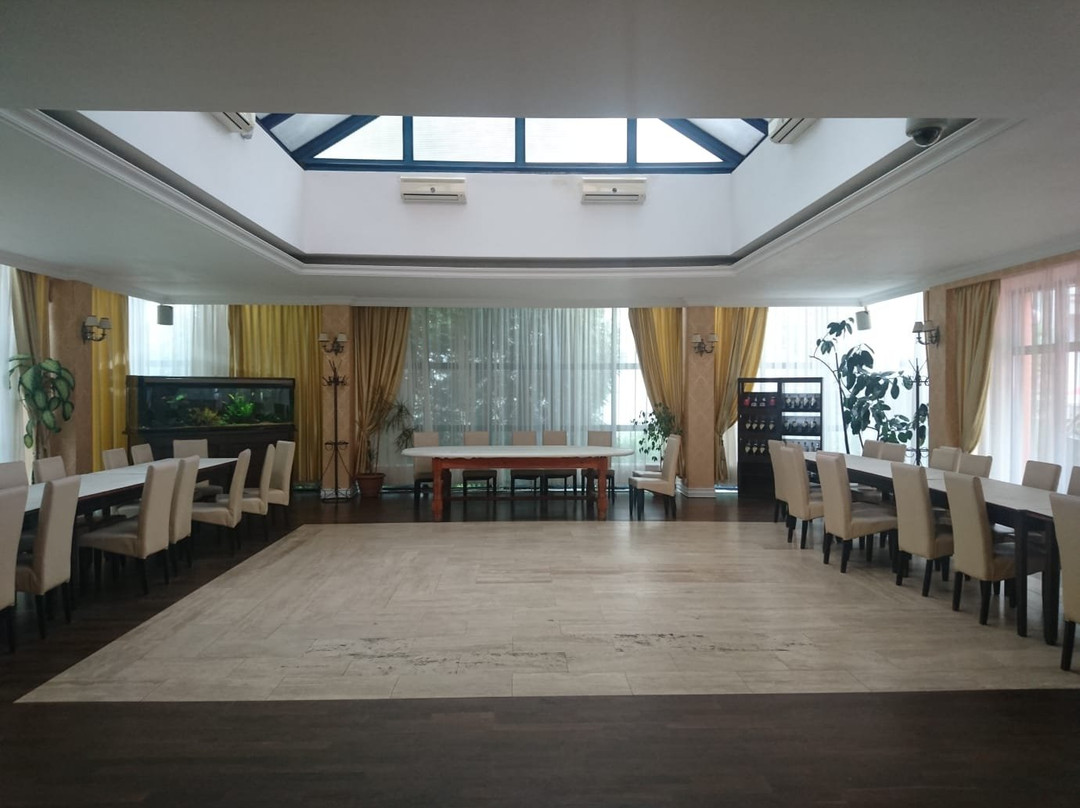 雷克斯酒店主图