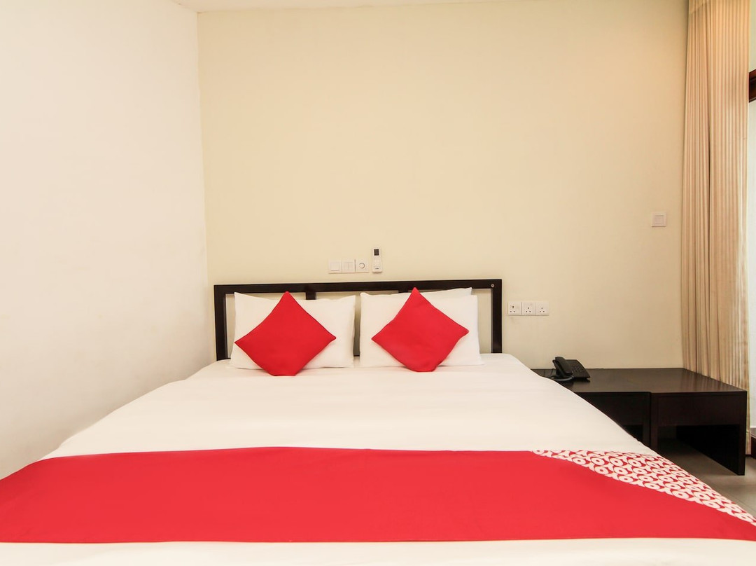 Saninro Hotel Ragama主图