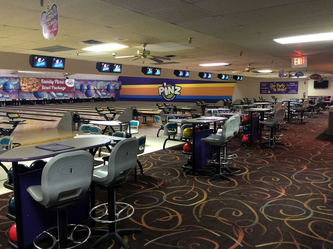 Pinz Bowling Center-South Lyon必去景点