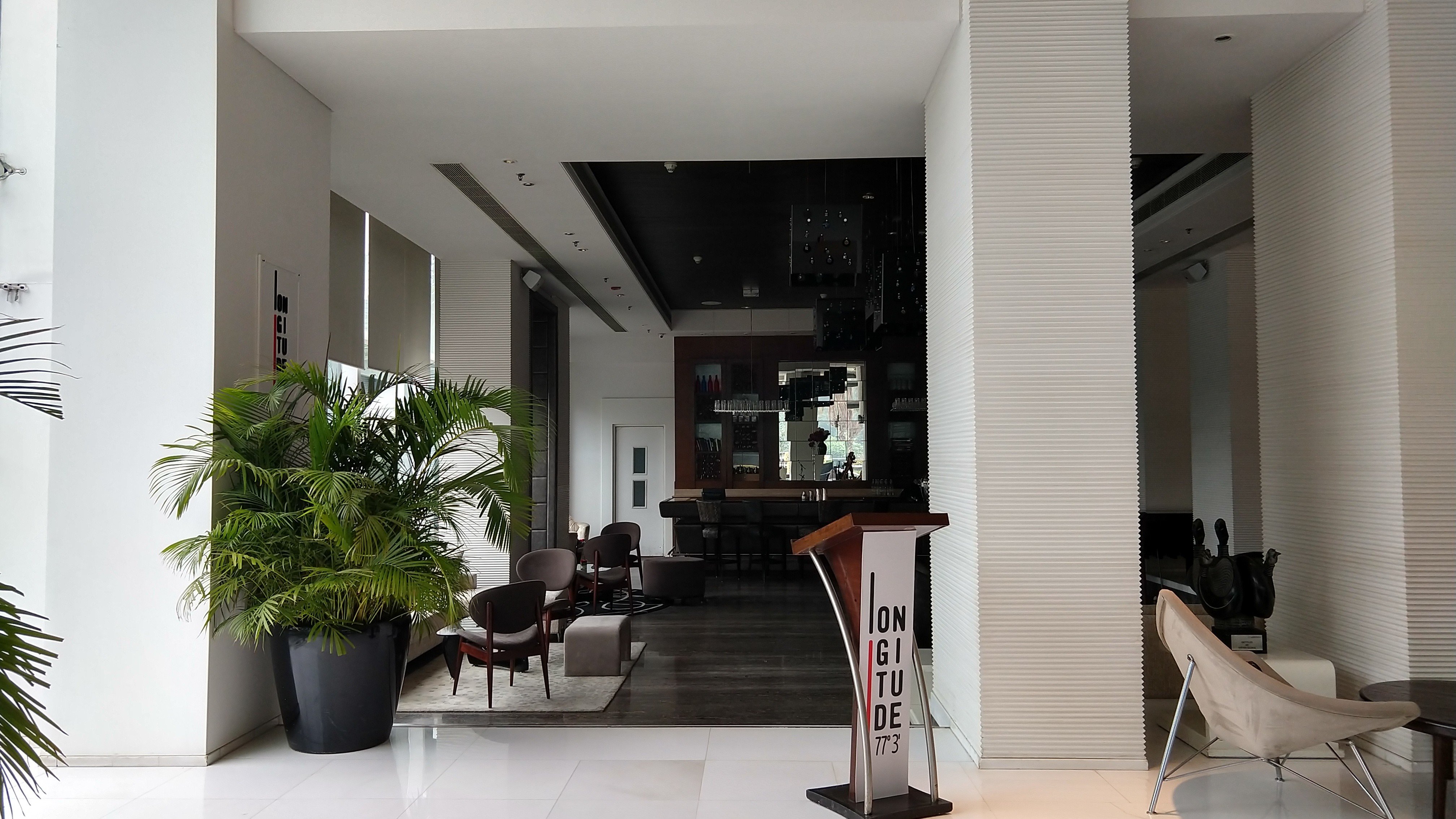 古尔冈铂尔曼中央公园酒店-餐饮