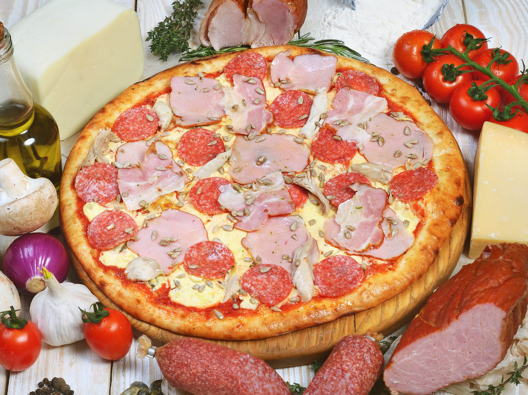 Solonka餐馆和美食-PizzaYolla