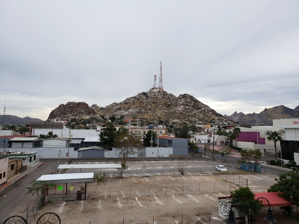 Plaza Bicentenario-埃莫西约必去景点