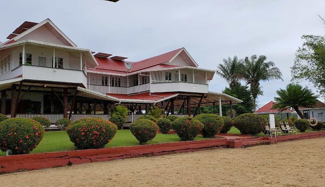 巴加纳拉岛度假村主图