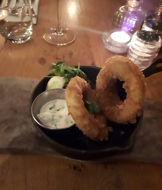 The Lion Hotel主图