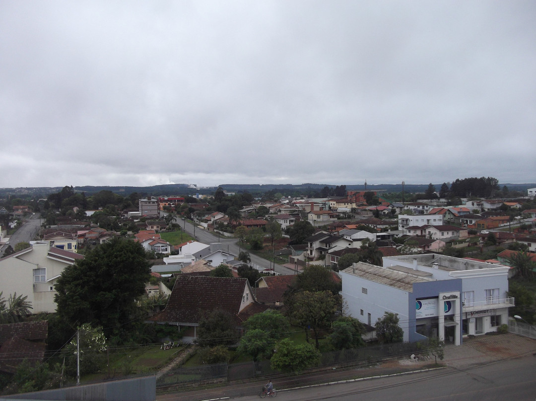 Petry Plaza Hotel主图