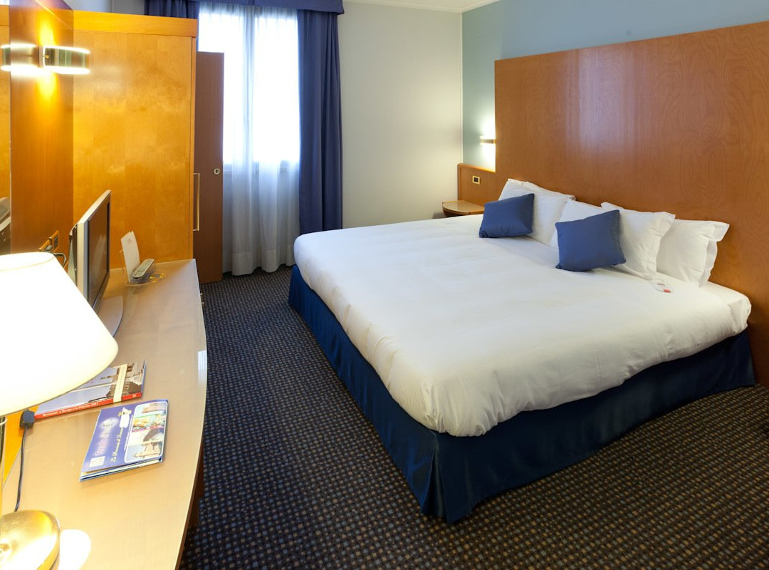 UNA HOTELS Occhiobello主图