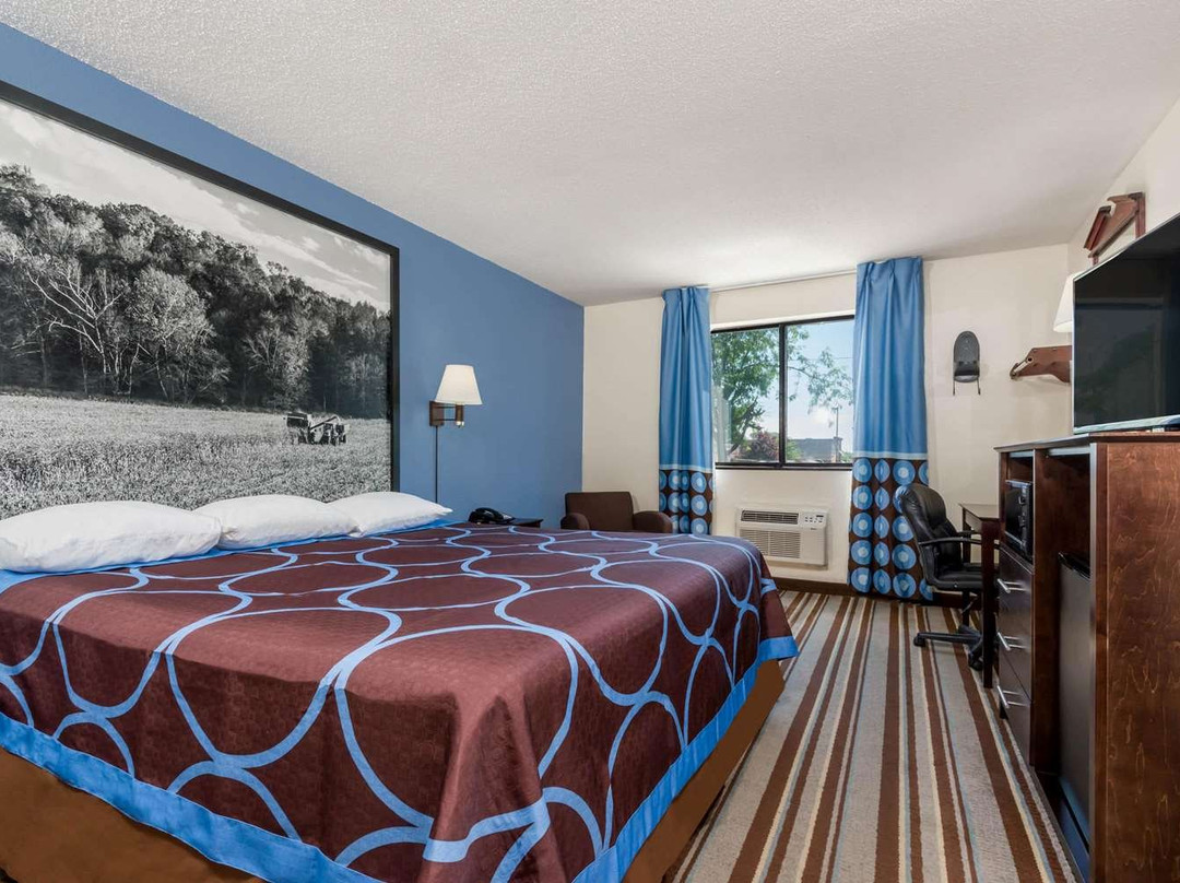 Super 8 by Wyndham Columbus主图