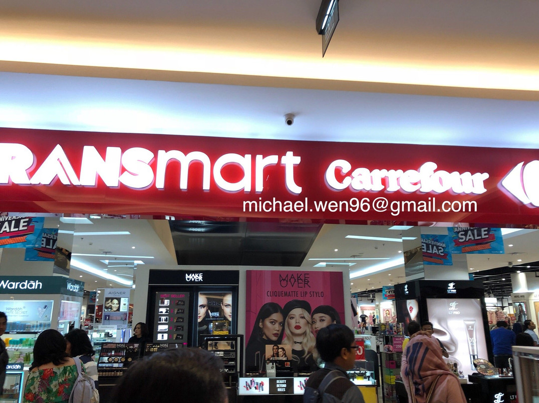 Transmart Cirebon-井里汶必去景点