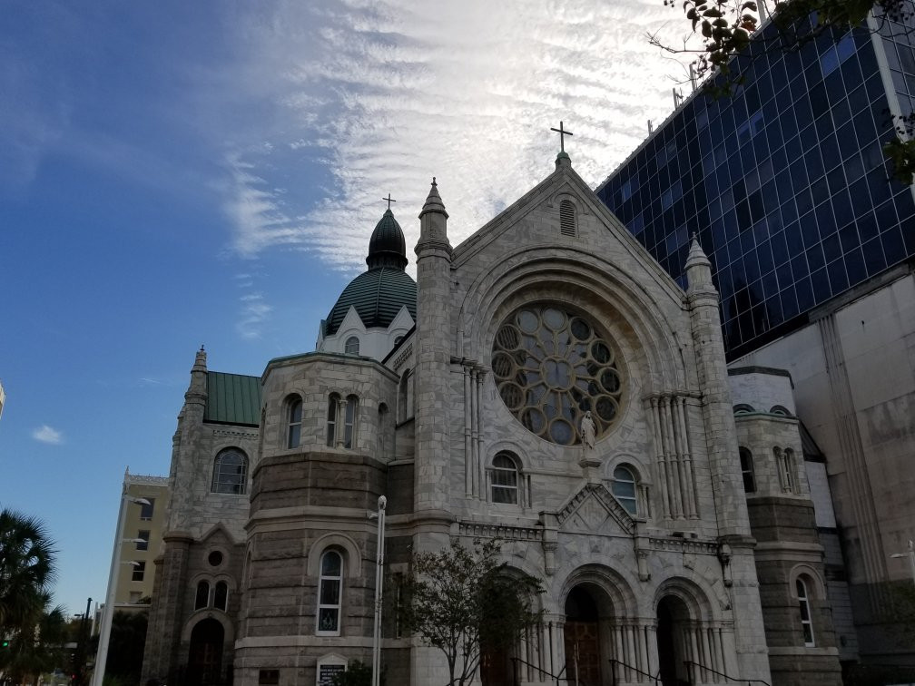 Sacred Heart Catholic Church景点图片