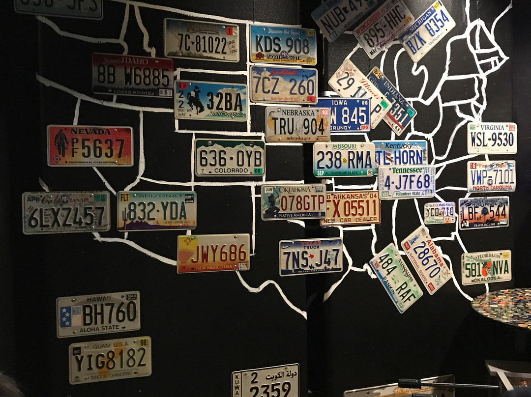 Old Traditions bar-杜梦湾必去景点