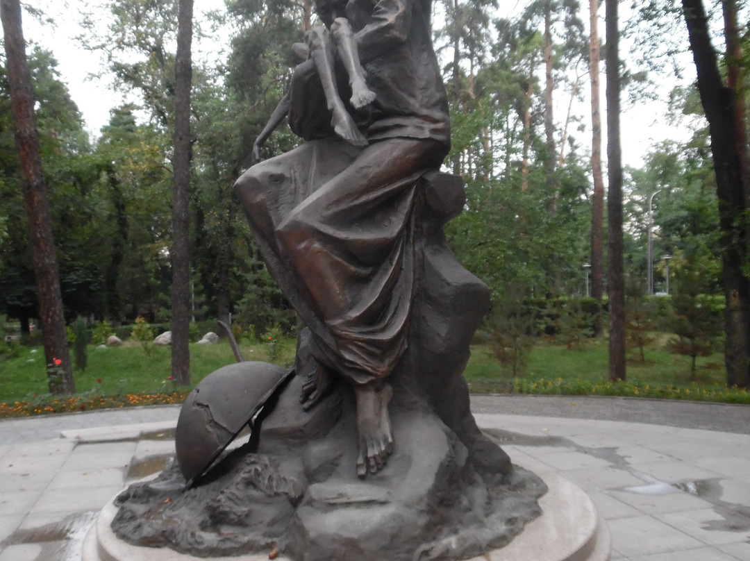 Monument to the Victims of Famine-阿拉木图必去景点