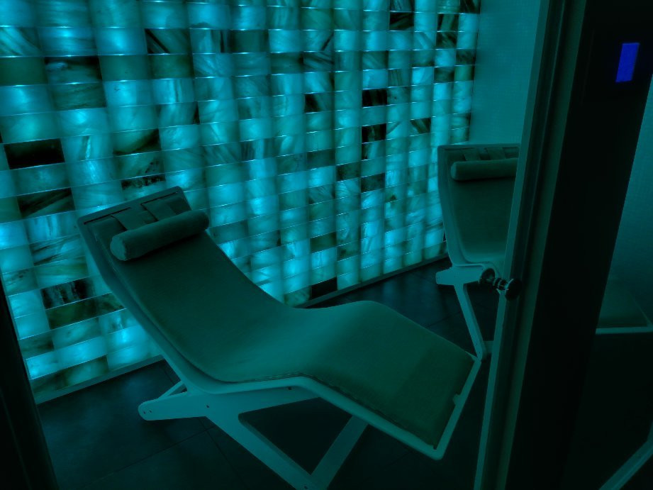 Charis Centro Benessere-洛科罗通多必去景点