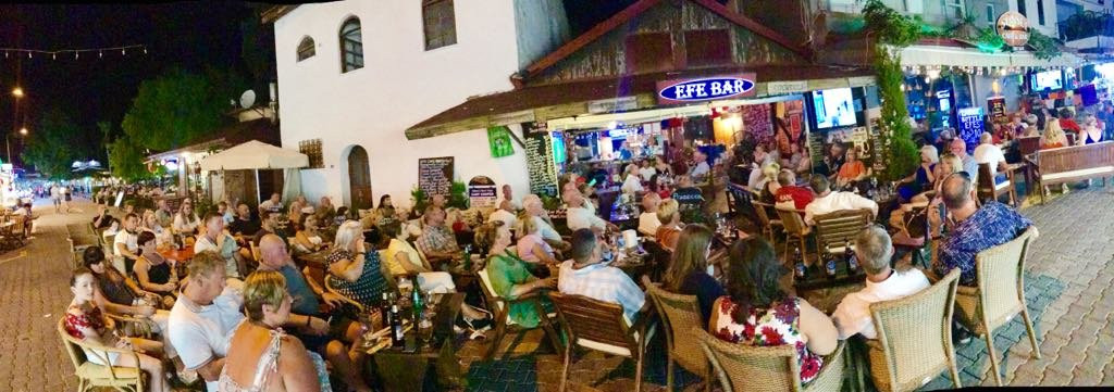 Efe Cafe Bar