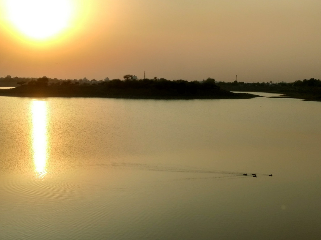 Gaurishankar Lake景点图片