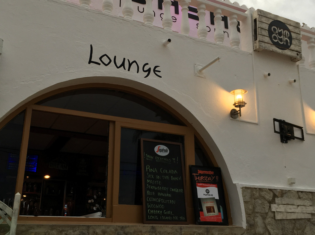 Ayashe Lounge & Sound-Cala en Porter必去景点