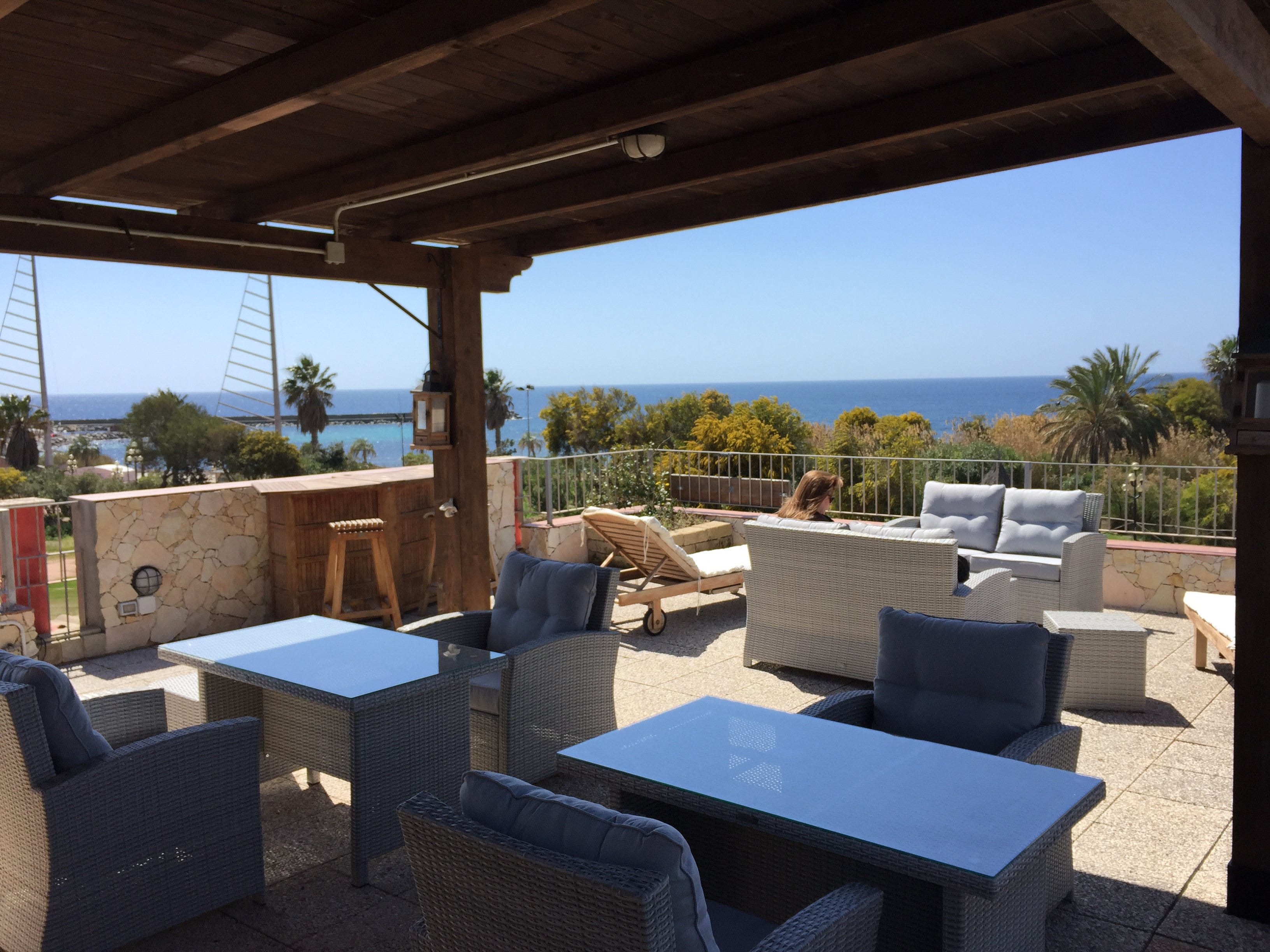 La dolce vita on the beach-官方